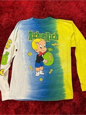 Brand new without tags Richie Rich Long Sleeve Tunic
Size 1X